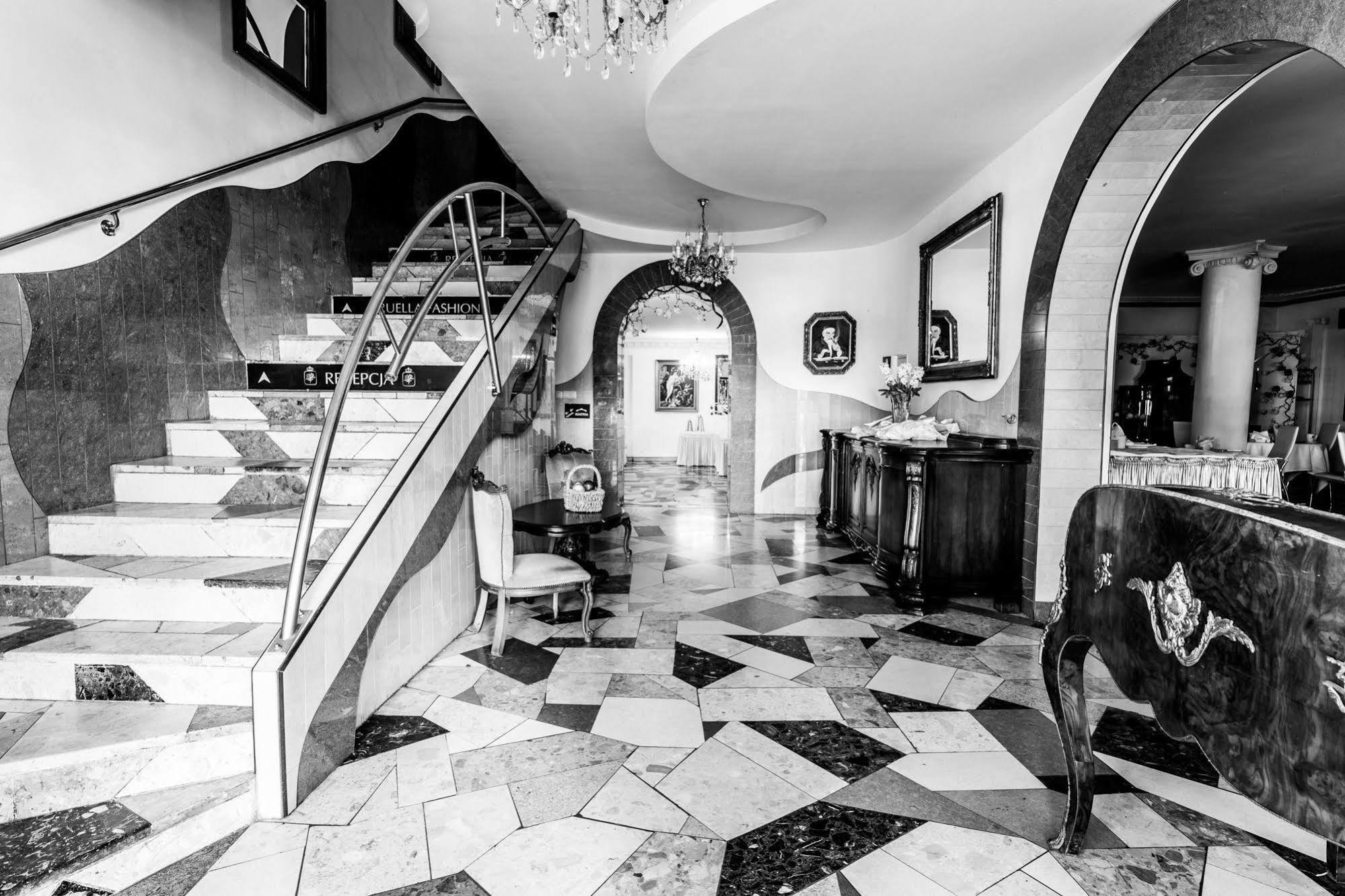 My Warsaw Residence - Czarny Kot المظهر الخارجي الصورة